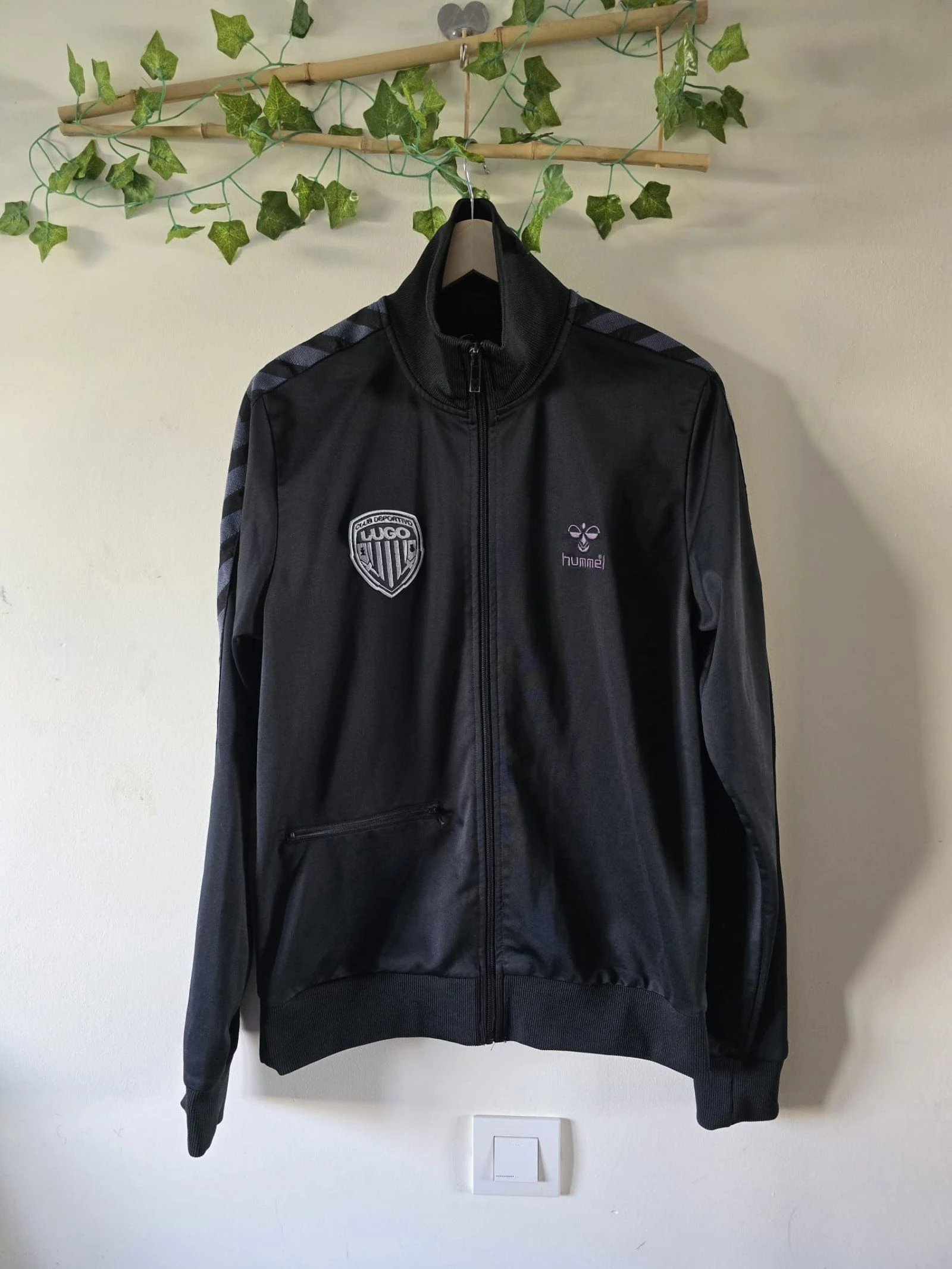 Chaqueta Himno/Prematch CD Lugo Hummel 17/18 - Talla L – photo 9